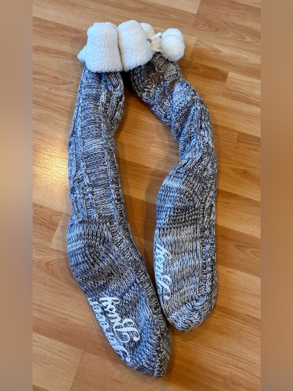 5/$25 PINK Victoria’s Secret  Sweater Socks